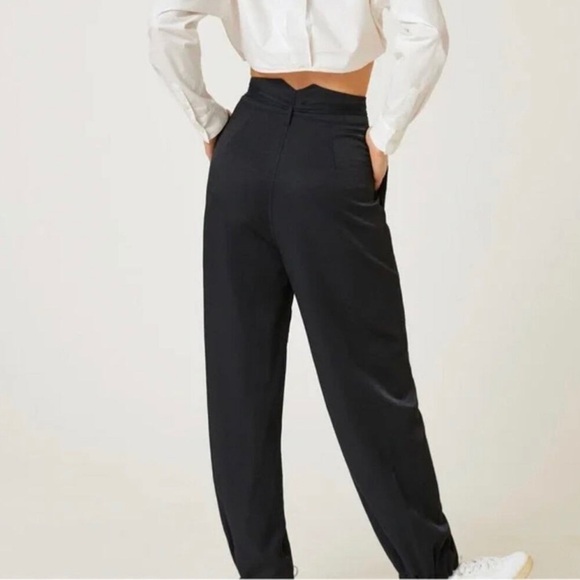 NWT Anthropologie Tiny Heidi Ankle Tie Satin High Waist Baggy Pants Black L - Picture 2 of 7